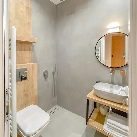 Apartment Stylish Center By Ndk *