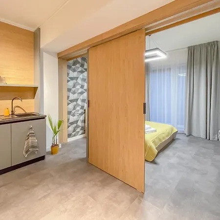 Stylish Center By Ndk Apartment *